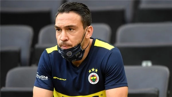 Fenerbahçe'ye Mevlüt Erdinç'ten kötü haber
