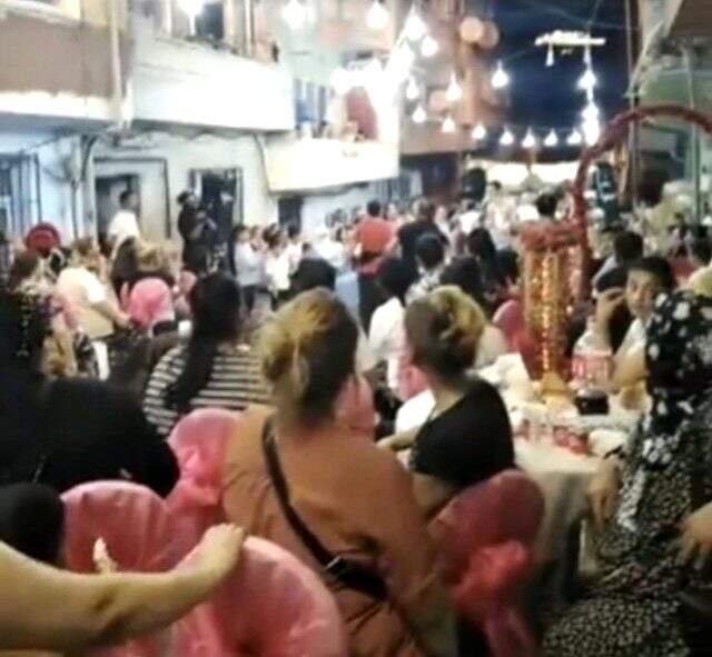 İstanbul'da dansözlü düğün eğlencesinde 'pes' dedirten görüntüler