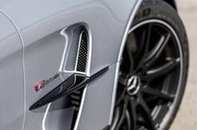730 HP'lik V8 motora sahip Mercedes-AMG GT Black Series tanıtıldı