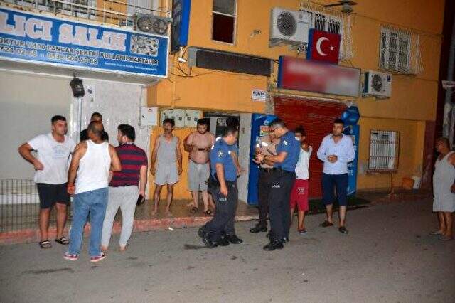 Adana 'Küfür etmeyin' deyince bıçaklandı Adana 'Küfür etmeyin' deyince bıçaklandı