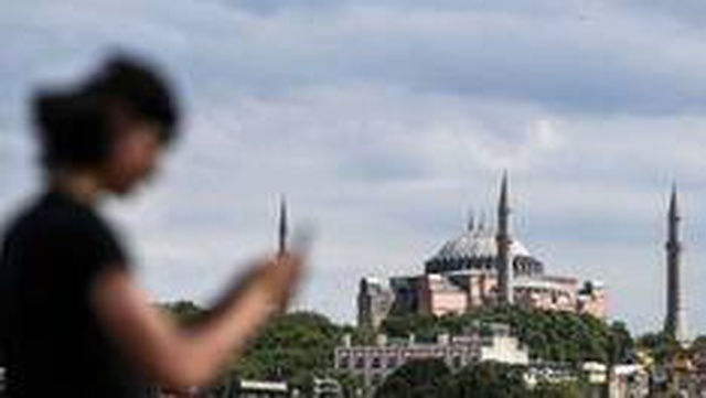 Ayasofya'nın açılması Yunanistan'da neden travma yarattı?