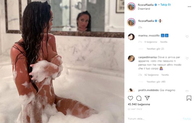 Mario Balotelli'nin eski sevgisili Raffaella Fico, banyo yaparken çırılçıplak poz verdi