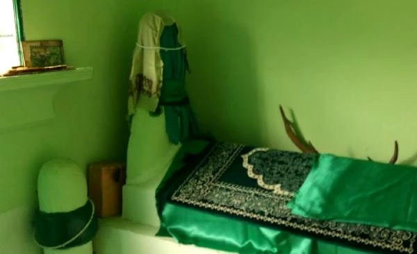 Çorum'da 100 yıllık 'Garip Dede' türbesi kaldırıldı, mezar boş çıktı