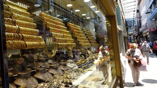 Altın fiyatlarının rekor seviyelere gelmesi Trabzon hasır bileziğinin üretimini durma noktasına getirdi