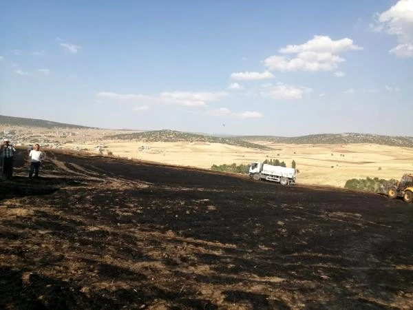 Buğday ekili tarla alev alev yandı! Yangına müdahale etmek isteyen çiftçi yaşamını yitirdi