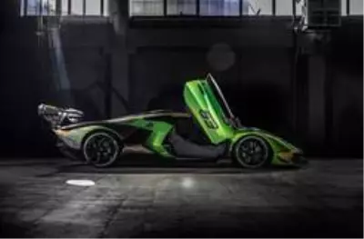 Lamborghini'den yeni performans makinası: Essenza SCV12