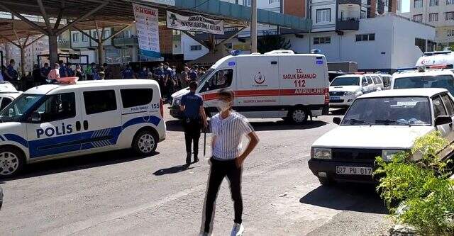 Kasaplar ve vatandaşların kurban derisi kavgası: 3'ü ağır 5 yaralı