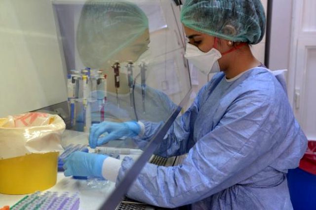 Son Dakika: Sağlık Bakanlığı, Türkiye'de mutasyona uğrayan koronavirüs var mı diye araştırma başlattı