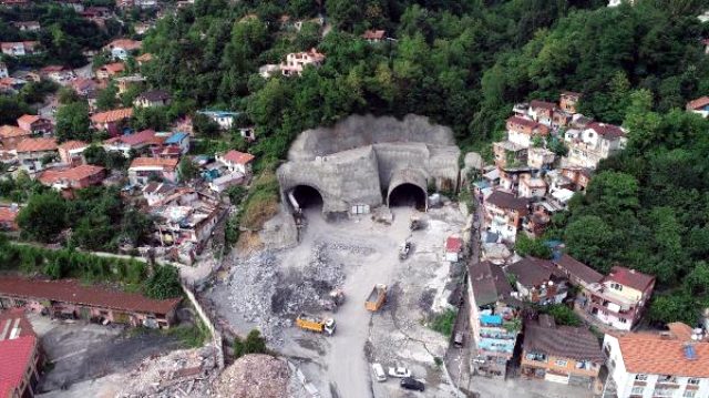 Yapımında sona gelinen Mithatpaşa Tünelleri ile Zonguldak'ın 45 yıllık hayali gerçek oluyor