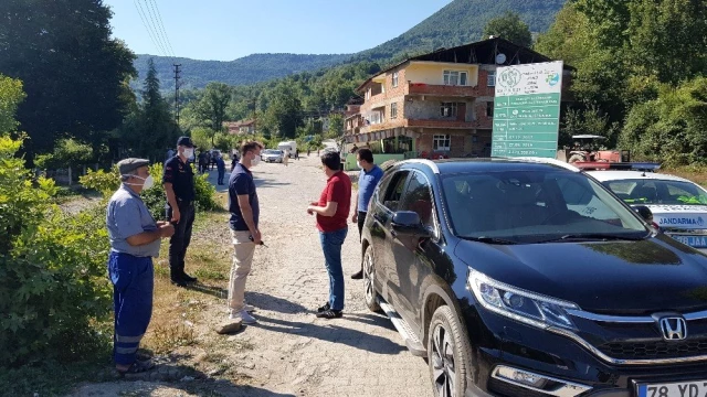 Karabük'te pozitif vakaların görüldüğü Değirmenyanı köyü karantina altına alındı