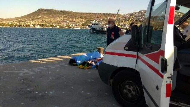 Son dakika: İzmir'de 'Egem' isimli tekne battı: 4 ölü, 1 ağır yaralı 6 kişi kurtarıldı Son dakika: İzmir'de 'Egem' isimli tekne battı: 4 ölü, 1 ağır yaralı 6 kişi kurtarıldı