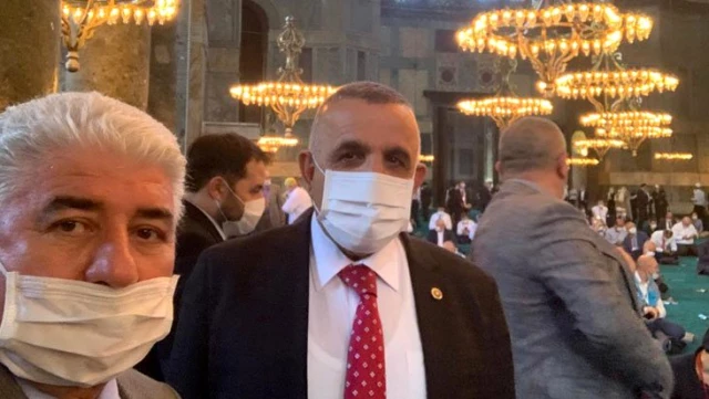 Ayasofya Camii'nin açılışına katılan AK Parti Milletvekili Ahmet Akay, koronavirüse yakalandı