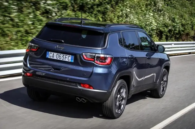 Jeep Compass'ın yeni versiyonları Türkiye'de!