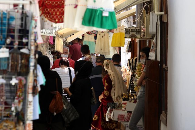 Safranbolu'ya bayramda turist yağdı, esnafın yüzü güldü