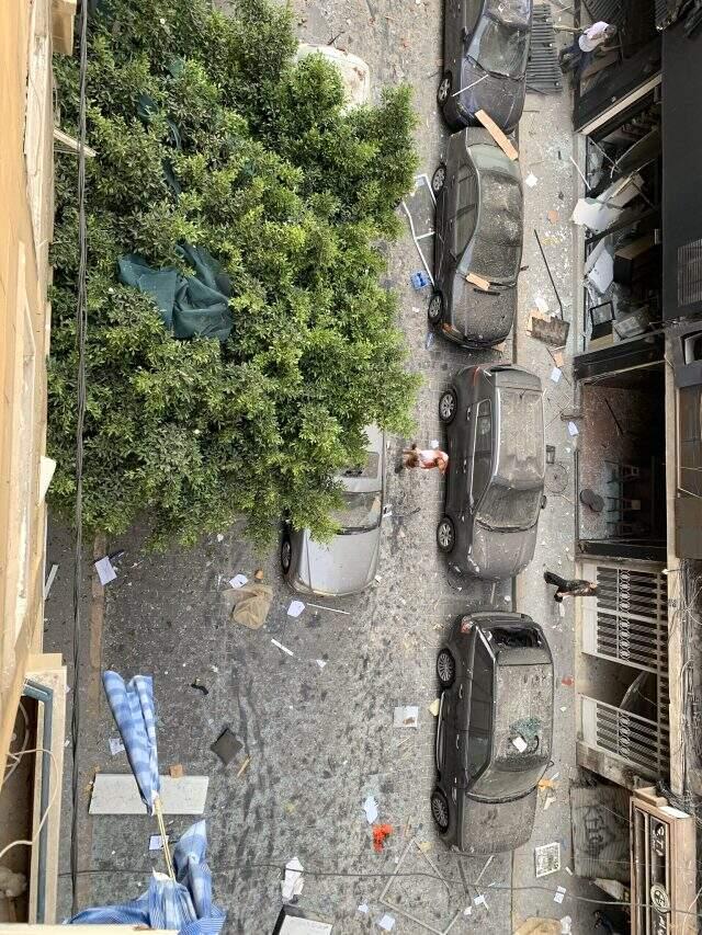 Son Dakika: Lübnan'ın başkenti Beyrut'ta büyük bir patlama meydana geldi