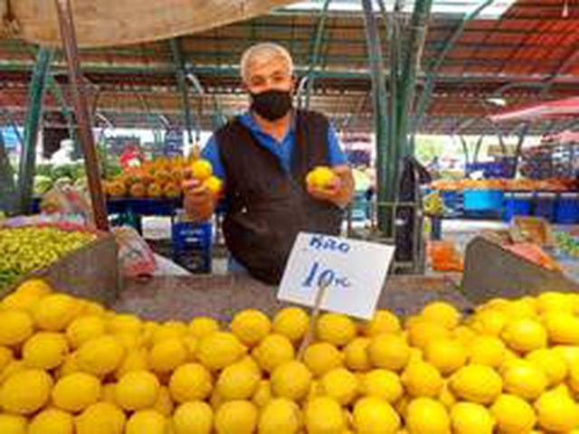 Semt pazarlarının zam rekortmeni limon oldu Semt pazarlarının zam rekortmeni limon oldu