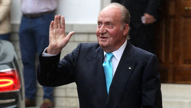 Yolsuzluk soruşturması sürerken ülkeden ayrılan İspanya'nın eski Kralı Juan Carlos'un, Abu Dabi'de...