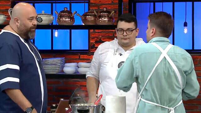 MasterChef Türkiye'de gerginlik! Somer Şef, tartışan yarışmacıları sert bir dille uyardı