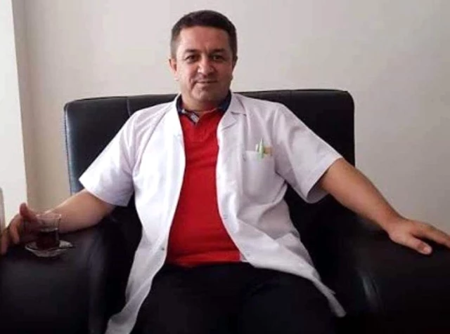 Sevilen doktor Abdurrahman Demir, koronadan hayatını kaybetti