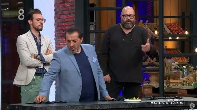 Dokunulmazlık oyununda yarışan Eray, yaptığı yemekle jürilere zor anlar yaşattı