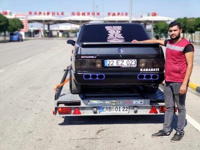 Edirneli genç, hurdacıdan 700 liraya aldığı otomobili modifiye edip 45 bin liraya Almanya'ya sattı Edirneli genç, hurdacıdan 700 liraya aldığı otomobili modifiye edip 45 bin liraya Almanya'ya sattı