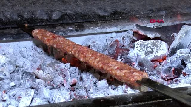 Adanalı ustadan kebaba yeni yorum Suşi Kebabı