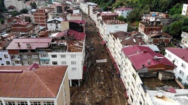 Doğu Karadeniz için korkutan uyarı! Yağışlar, bu akşama kadar devam edecek Doğu Karadeniz için korkutan uyarı! Yağışlar, bu akşama kadar devam edecek