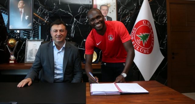 Ümraniyespor, eski Fenerbahçeli Moussa Sow'u transfer etti