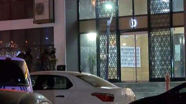 Başakşehir'de etrafa ateş açan şüpheli ekipleri alarma geçirdi! Özel harekat operasyon düzenliyor