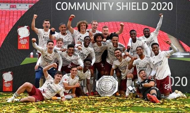 Liverpool'u penaltılarda 5-4 mağlup eden Arsenal, Community Shield şampiyonu oldu