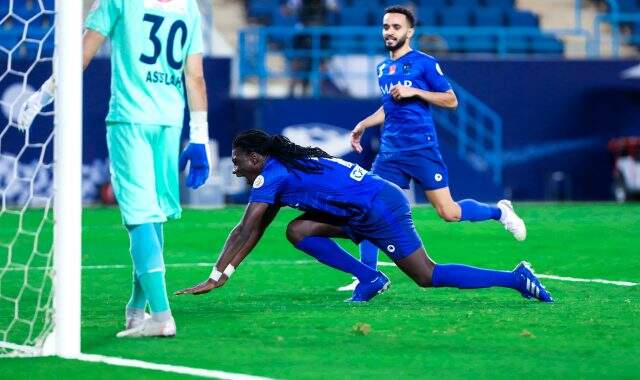 El-Hilal, Gomis'in hat-trick yaptığı maçı kazandı ve şampiyonluğa ulaştı El-Hilal, Gomis'in hat-trick yaptığı maçı kazandı ve şampiyonluğa ulaştı