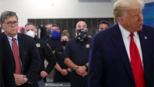 Trump, polislere destek için Wisconsin'i ziyaret etti: Büyük baskı altında çalışıyorlar