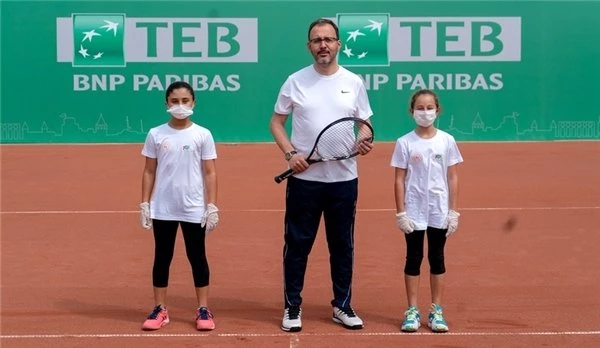 Türkiye Tenis Federasyonu İstanbul Tenis Merkezi açıldı