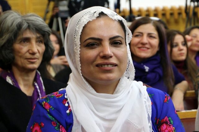 HDP Milletvekili Remziye Tosun'a PKK'ya üye olmak suçundan 10 yıl hapis cezası verildi