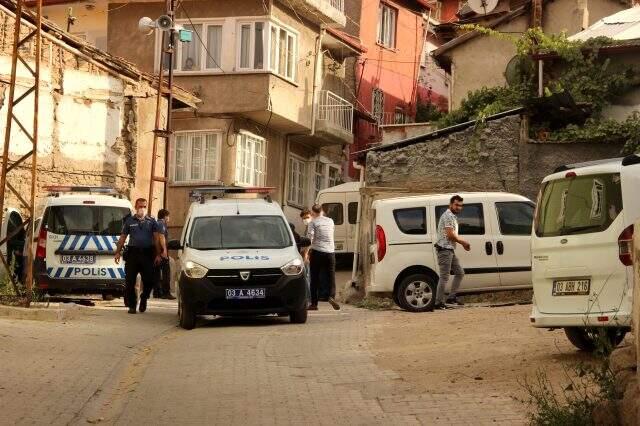 Mahalleyi saran kötü koku 'Evde ceset var' paniğine neden oldu! Gerçek çok başka çıktı