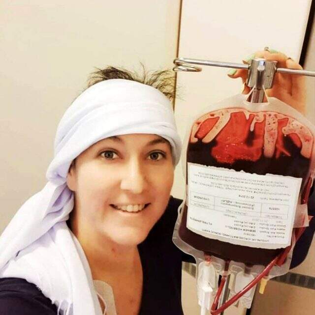 Lösemiyle mücadele eden 'Maskeli Şebnem' yaşamını yitirdi Lösemiyle mücadele eden 'Maskeli Şebnem' yaşamını yitirdi