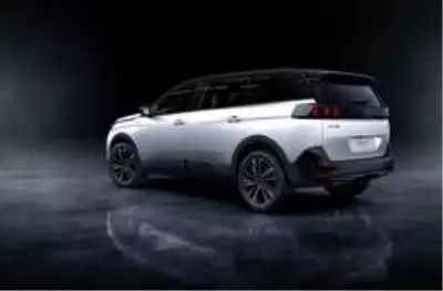 Peugeot 5008 güncellendi