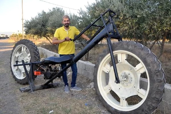 Sosyal medya fenomeni Sefa Kındır, traktör tekerli motosiklet yaptı