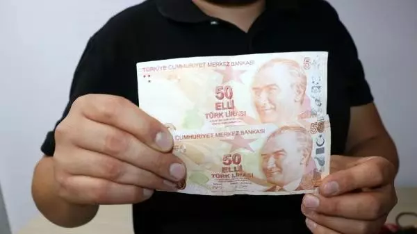 Niğde'de yaşayan vatandaş, hatalı basım 50 TL'lik banknotu 50 bin TL'ye satışa çıkardı