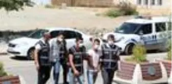 Arkadaşlarıyla birlikte eski patronuna saldırıp, iş yerine zarar verdi