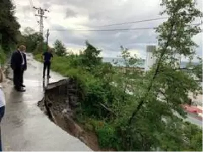 Rize'de şiddetli yağmur heyelanlara neden oldu