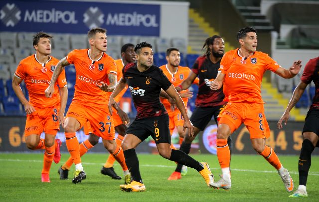 Galatasaray, Medipol Başakşehir deplasmanında 2-0 kazandı