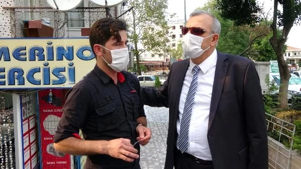 Polisin ceza yazıp, maske verdiği kişi, 5 dakika sonra yine maskesiz yakalandı
