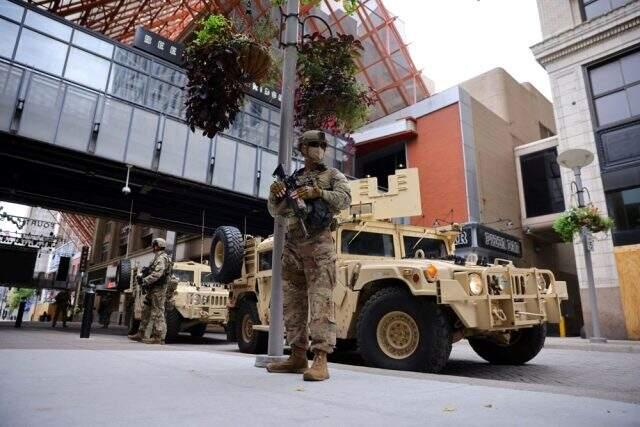 ABD'de Taylor davasından çıkan sonuca karşı başlayan protestolarda bir polis vuruldu