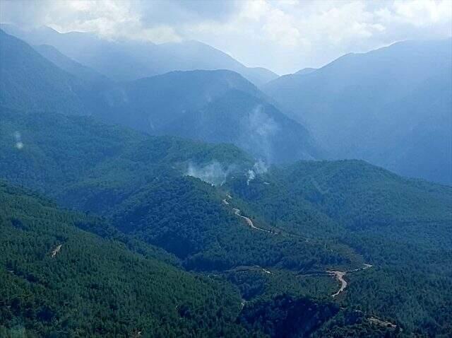 Hatay'da 8 farklı noktada orman yangını çıkartan şahıs suçüstü yakalandı