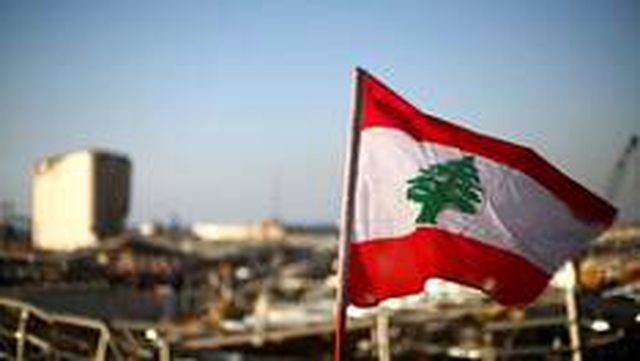 Lübnan'da yeni hükümeti kurmakla görevlendirilen Mustafa Edib çabaları sonuçsuz kalınca görevi iade...