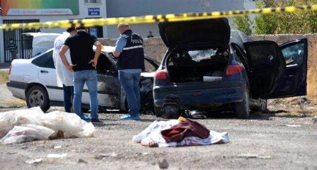 Kayseri'de kuzenlerin 'kız kaçırma' kavgası: 1 ölü Kayseri'de kuzenlerin 'kız kaçırma' kavgası: 1 ölü