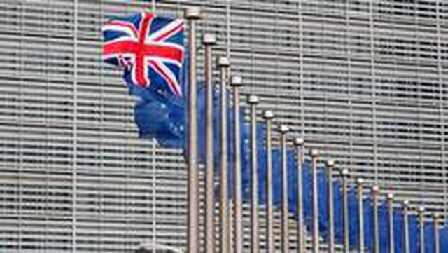 Brexit: AB, İngiltere'ye karşı yasal süreç başlattı