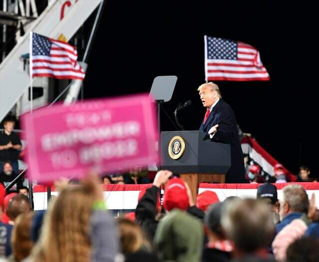 ABD'de seçimler iptal olur mu? İşte 5 soruda Trump'ın kornavirüse yakalanmasının seçimlere etkisi