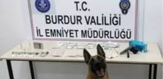 Uyuşturucular narkotik köpeği Sarik'e takıldı